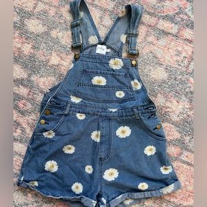 Polly Denim Overall Shortalls with White Daisy Flower Pattern